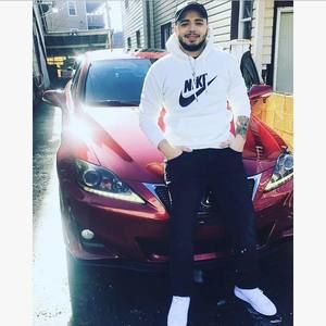 Meet your Posher, Elias